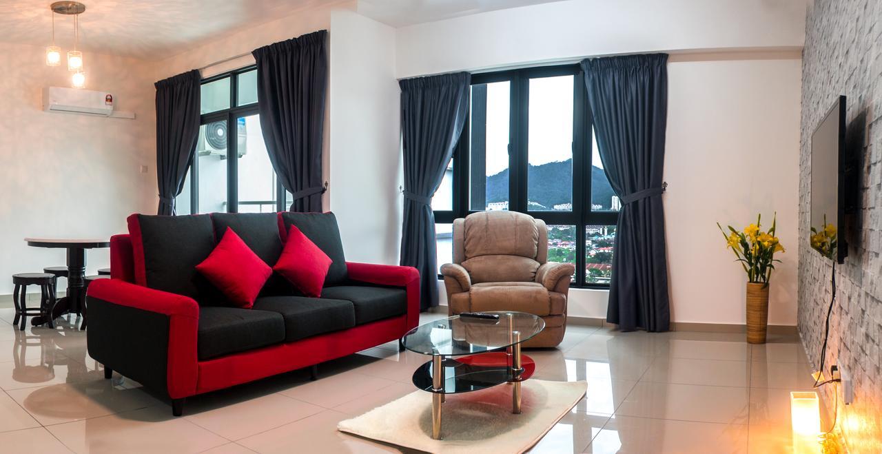 Lazy Traveler'S Suite By D Imperio Homestay George Town Exterior foto